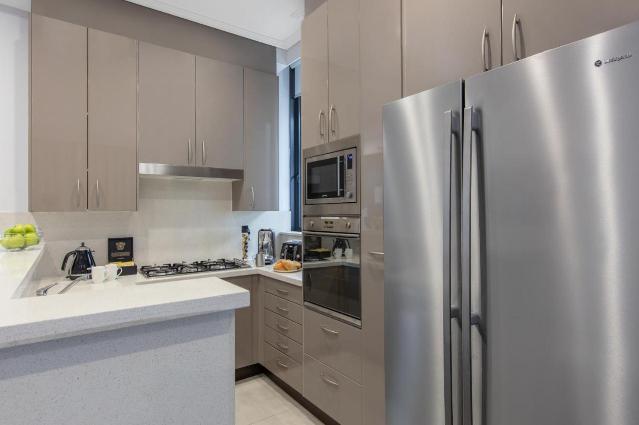 Meriton Suites Pitt Street, Sydney Eksteriør bilde A modern kitchen