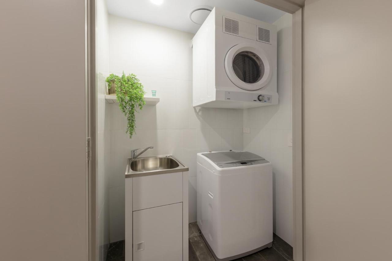 Meriton Suites Pitt Street, Sydney Eksteriør bilde Laundry room