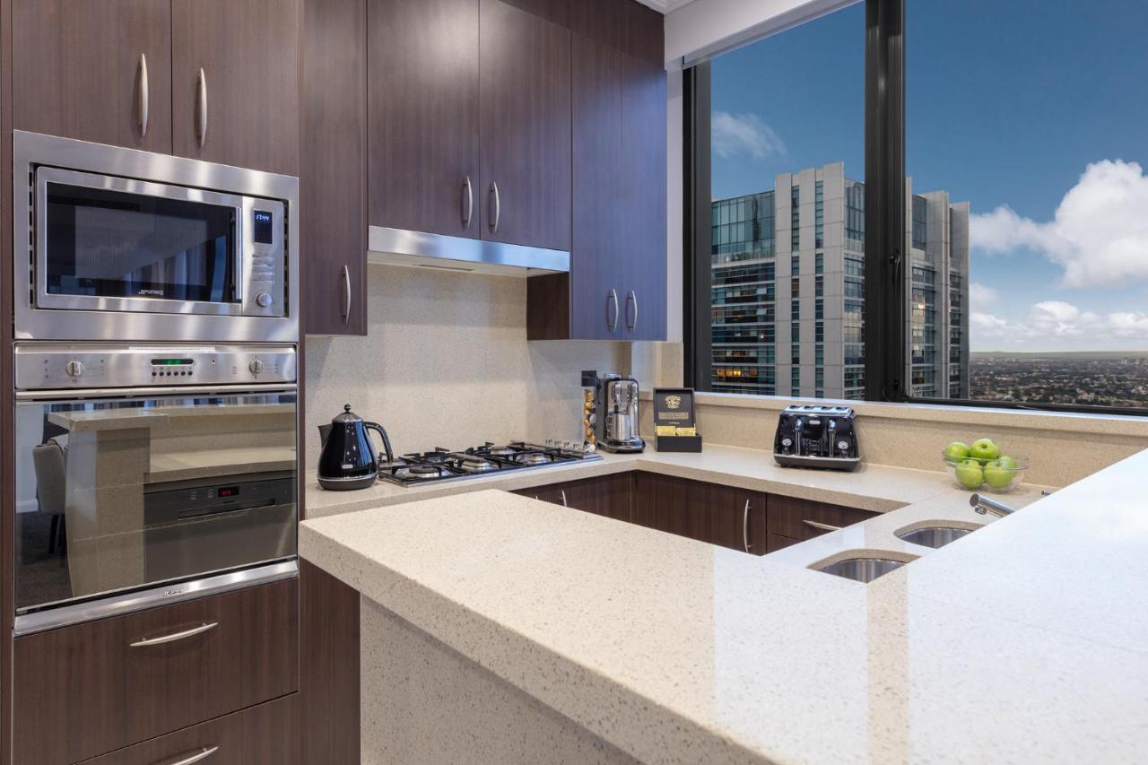 Meriton Suites Pitt Street, Sydney Eksteriør bilde A typical kitchen