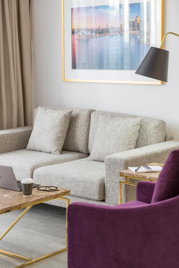 Meriton Suites Pitt Street, Sydney Eksteriør bilde A sofa
