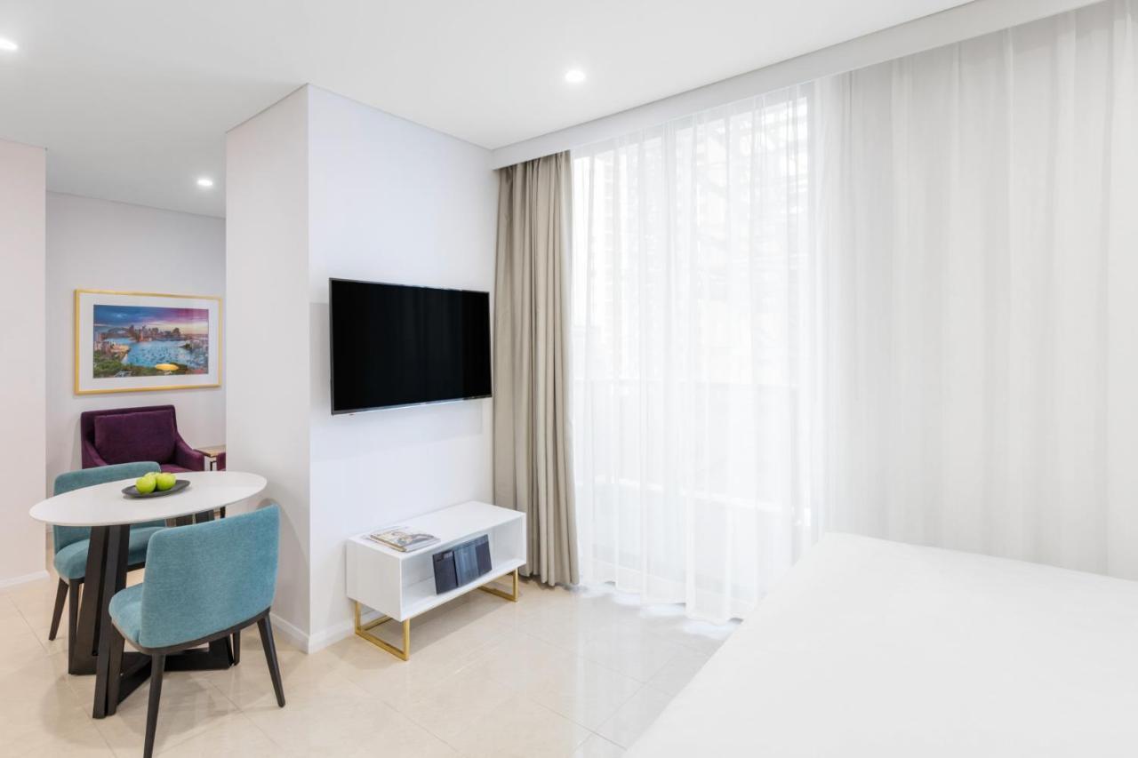Meriton Suites Pitt Street, Sydney Eksteriør bilde A typical apartment interior